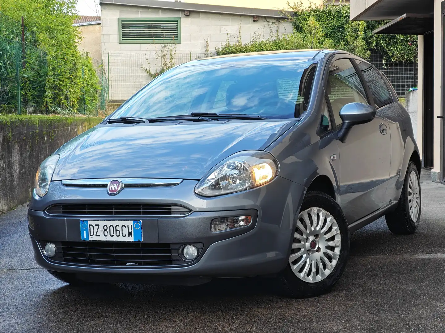 Fiat Punto Evo 1.4 BENZINA-GPL 77cv / GPL OK 2031 / 116.000km Gri - 2