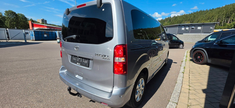 Toyota Proace Verso L1 Team Deutschland*8SITZER*AHK* — photo 5