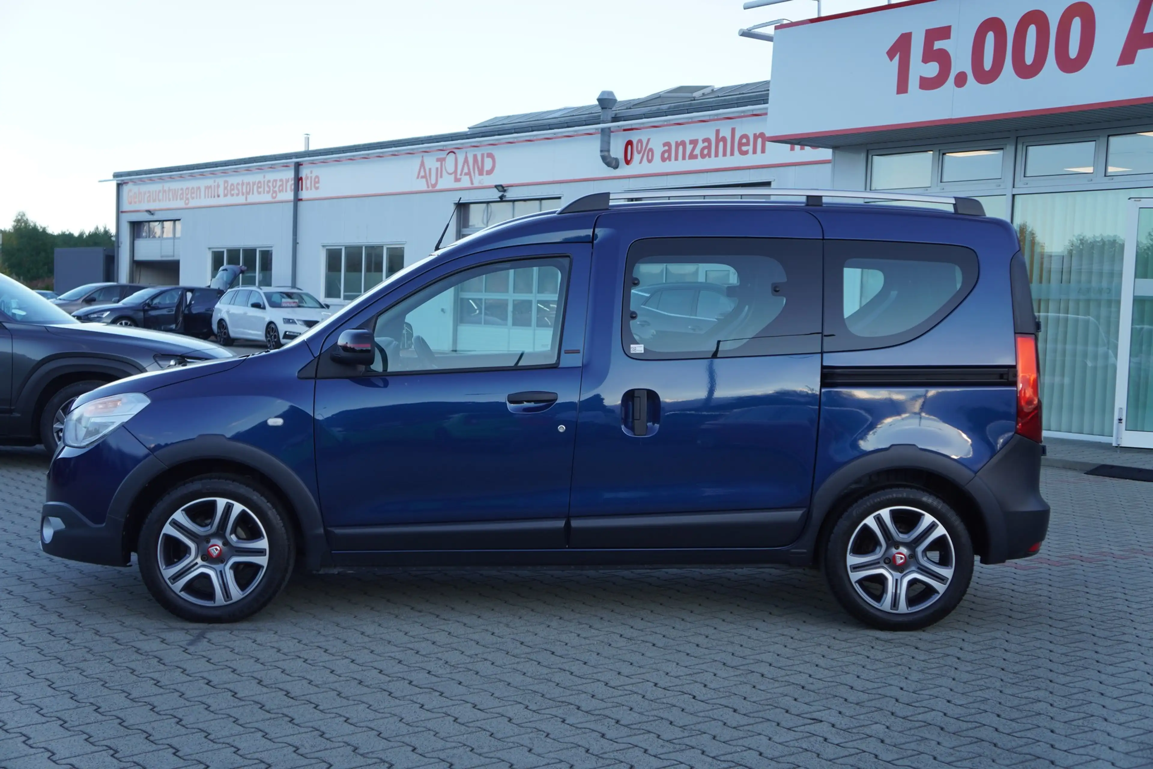 Dacia Dokker Stepway Techroad AHK Navi Android Apple — photo 3