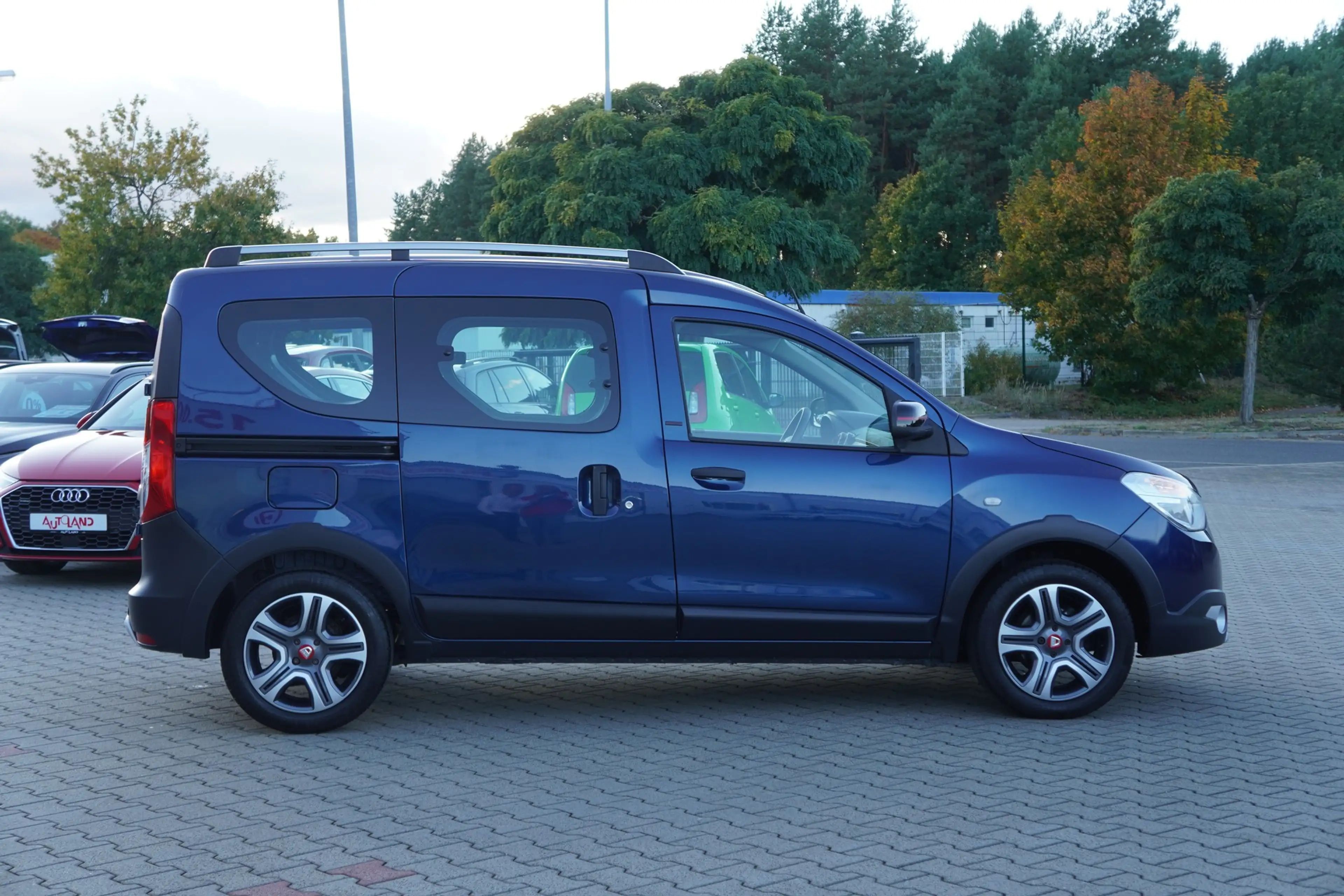 Dacia Dokker Stepway Techroad AHK Navi Android Apple — photo 7