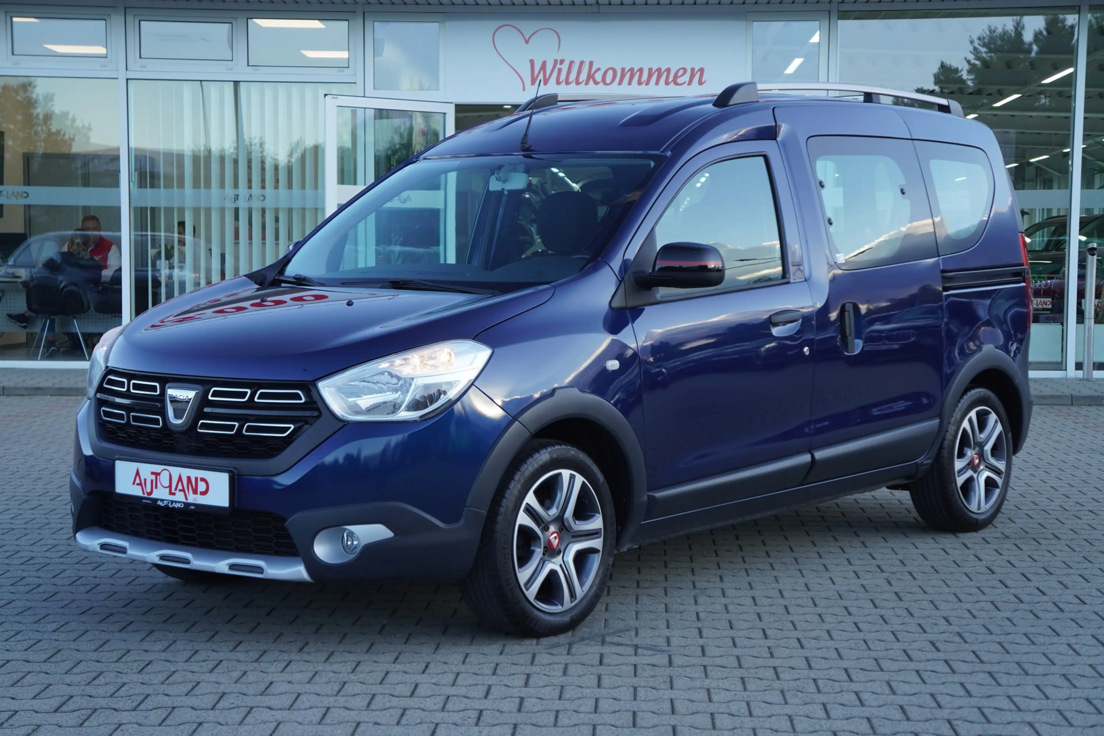 Dacia Dokker Stepway Techroad AHK Navi Android Apple — photo 2