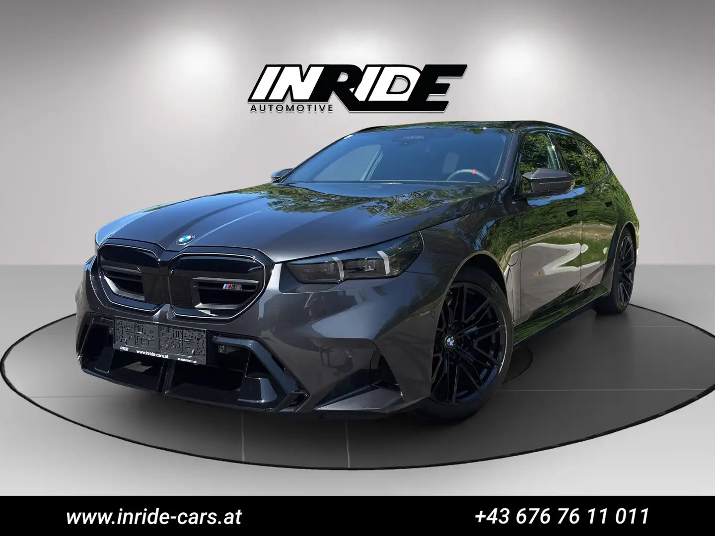 BMW M5 Touring*Sofort*Carbon*Anhängerk*M-DriversPack Grau - 1