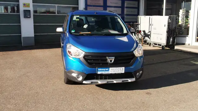 Dacia Lodgy 1.2 TCe 115 Stepway Start&Stop (EURO 6) 1.2 TCe 11