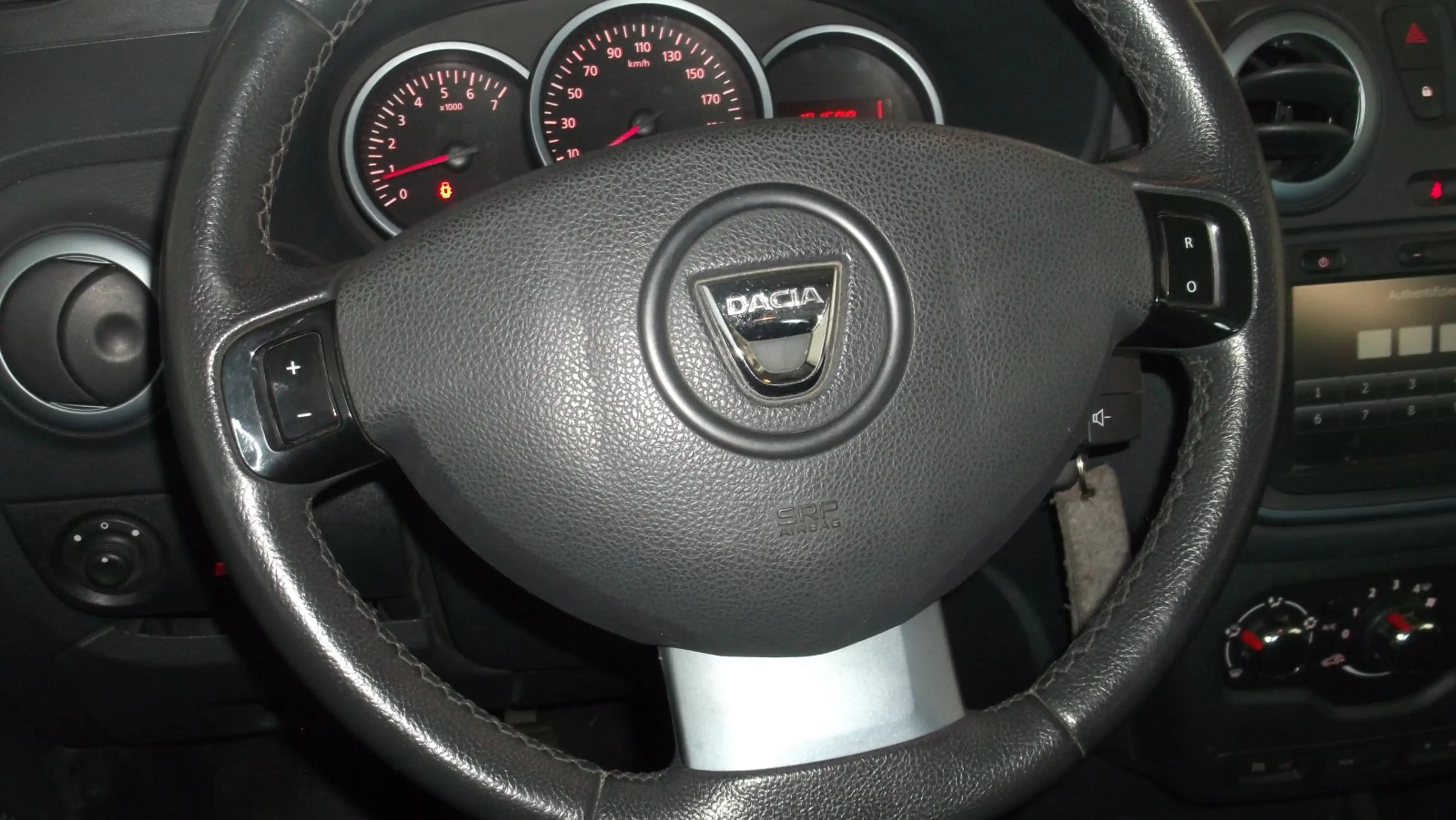 Dacia Lodgy 1.2 TCe 115 Stepway Start&Stop (EURO 6) 1.2 TCe 11 — photo 12