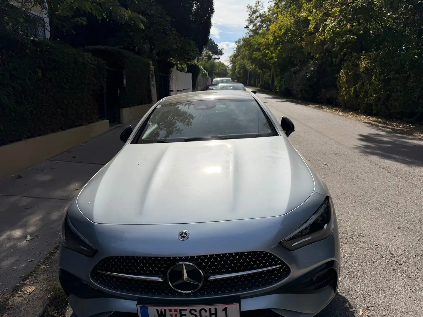 Mercedes-Benz CLE 300 AMG Silber - 2