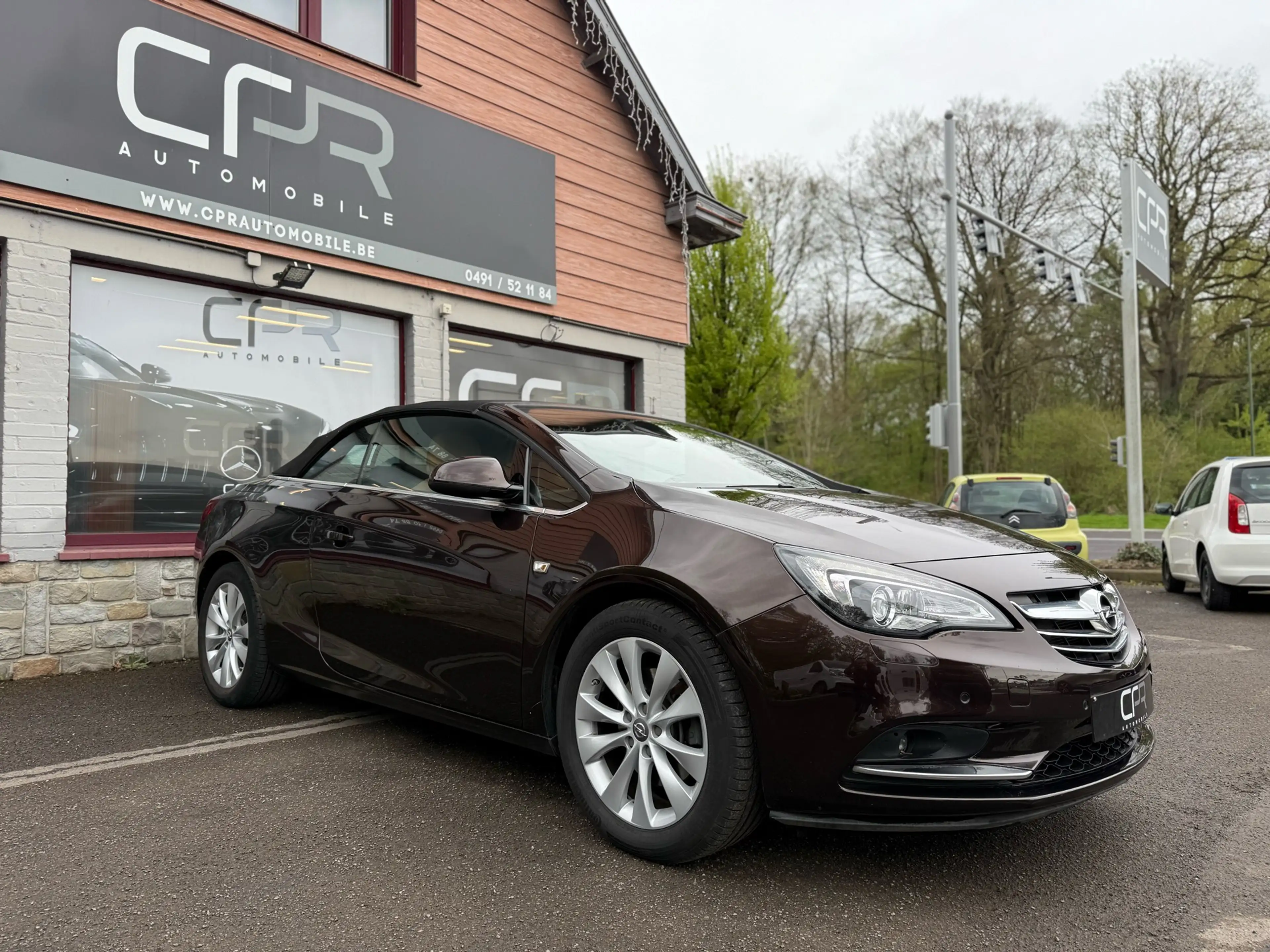 Opel Cascada 1.6 i Turbo * GPS * CUIR CHAU/REFROI * CLIM AUTO — photo 3