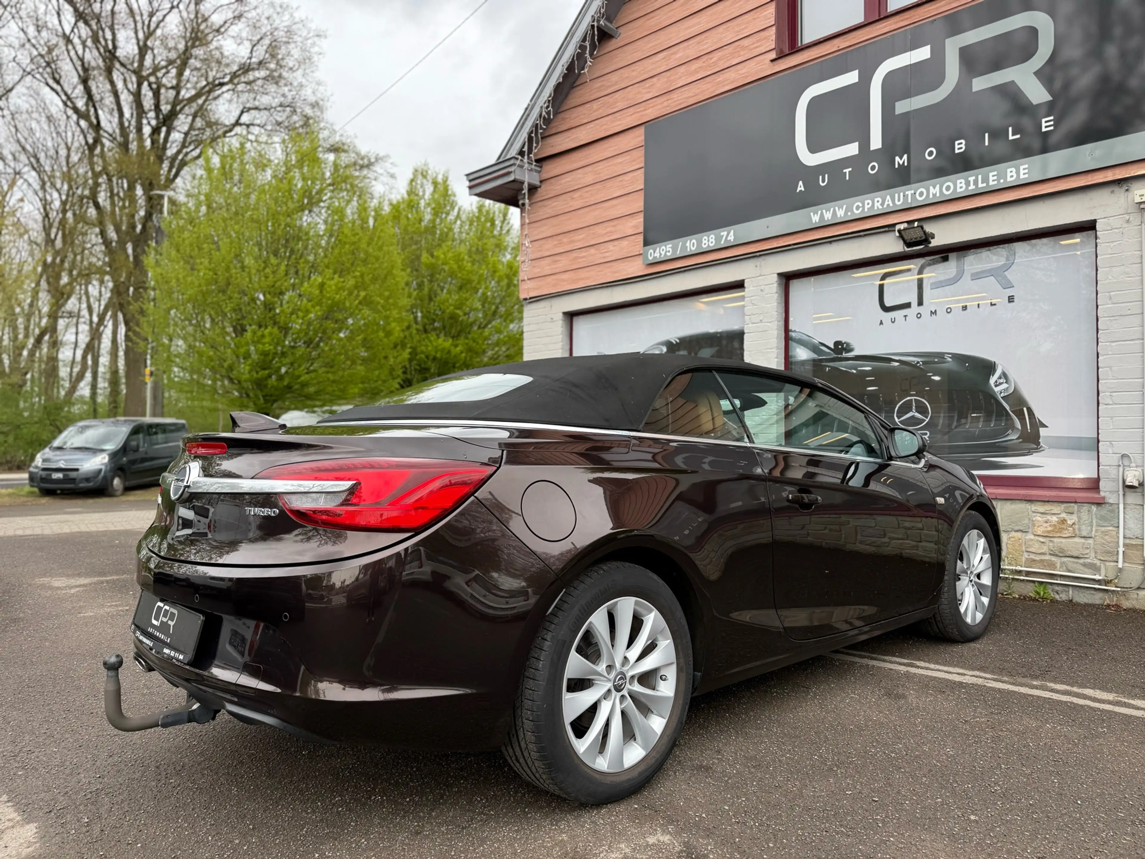 Opel Cascada 1.6 i Turbo * GPS * CUIR CHAU/REFROI * CLIM AUTO — photo 4