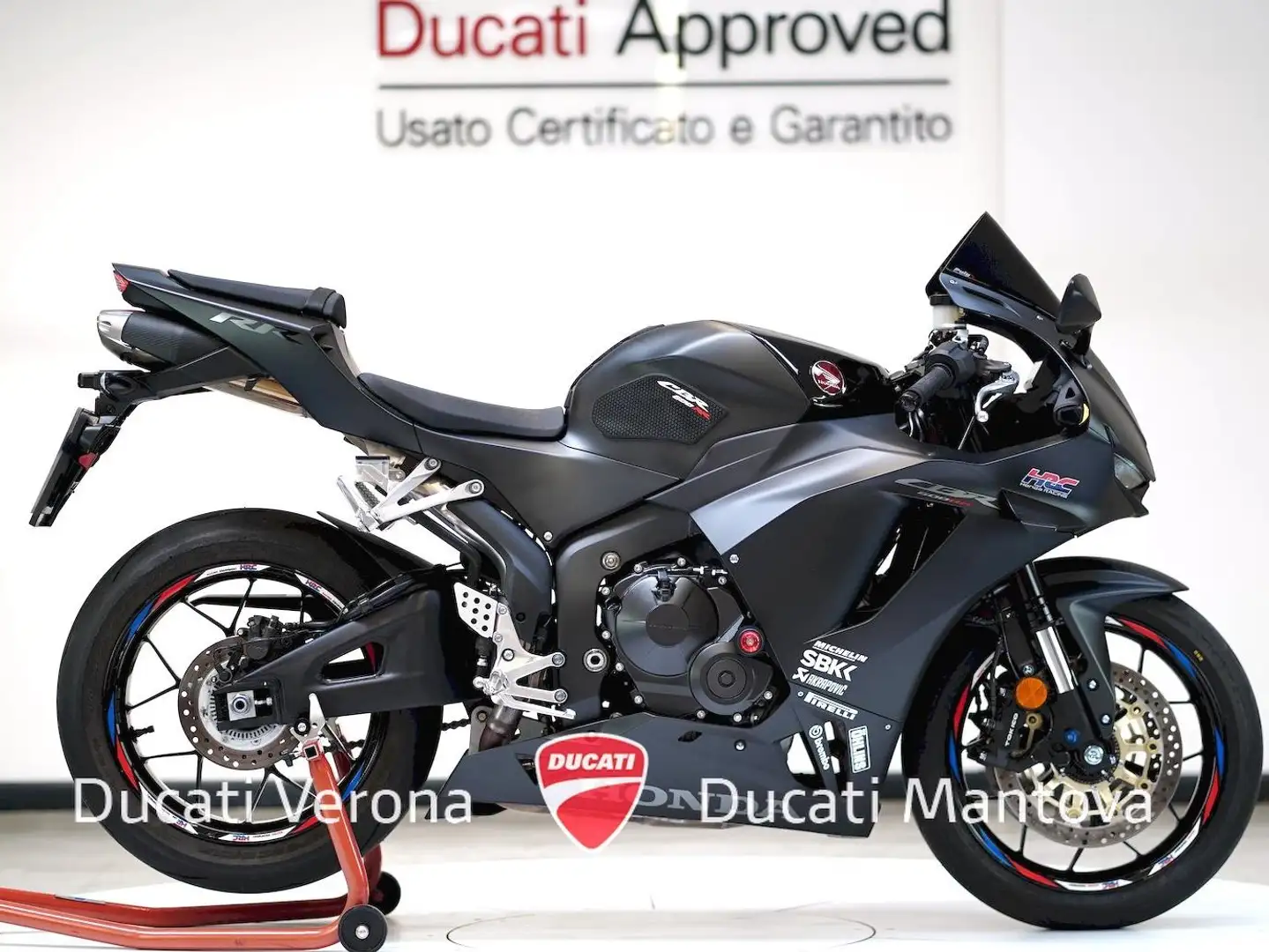 Honda CBR 600 CBR 600 RR my 2024 - black Nero - 1