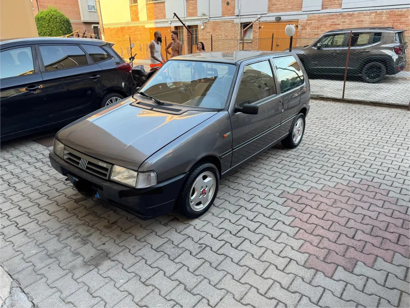 Fiat Uno 3p 1.0 SX Fire 45cv - 2