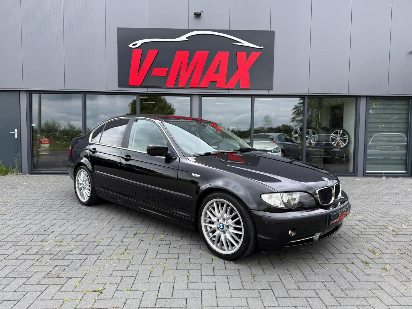 BMW 330 330i Executive AUT H/Kardon Navi Memory Leder Spor Negro - 2