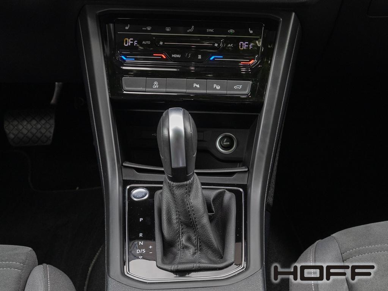 Volkswagen Touran 2.0 TDI DSG Highline Standheizung Panorama AHK Ans — photo 9