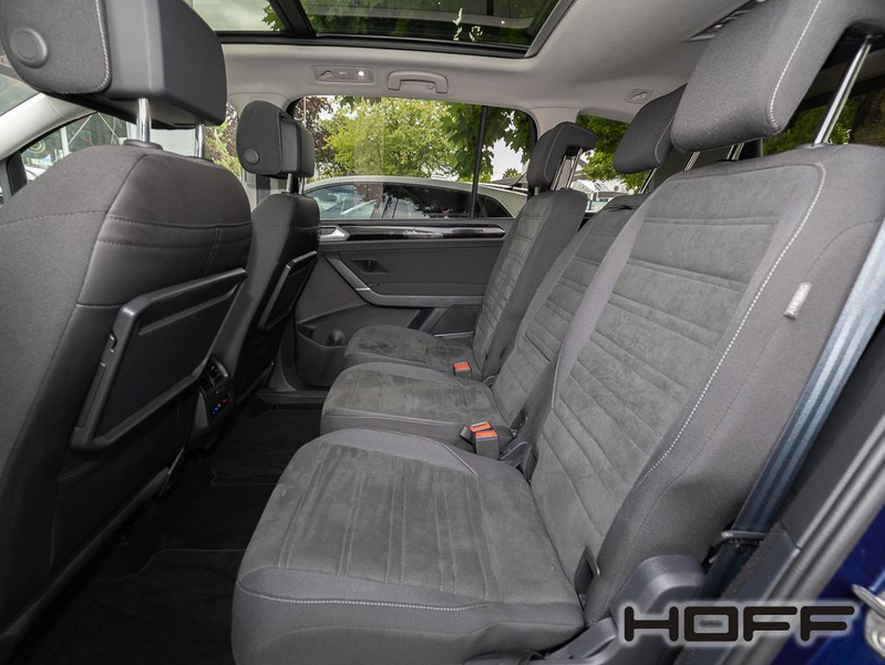 Volkswagen Touran 2.0 TDI DSG Highline Standheizung Panorama AHK Ans — photo 12