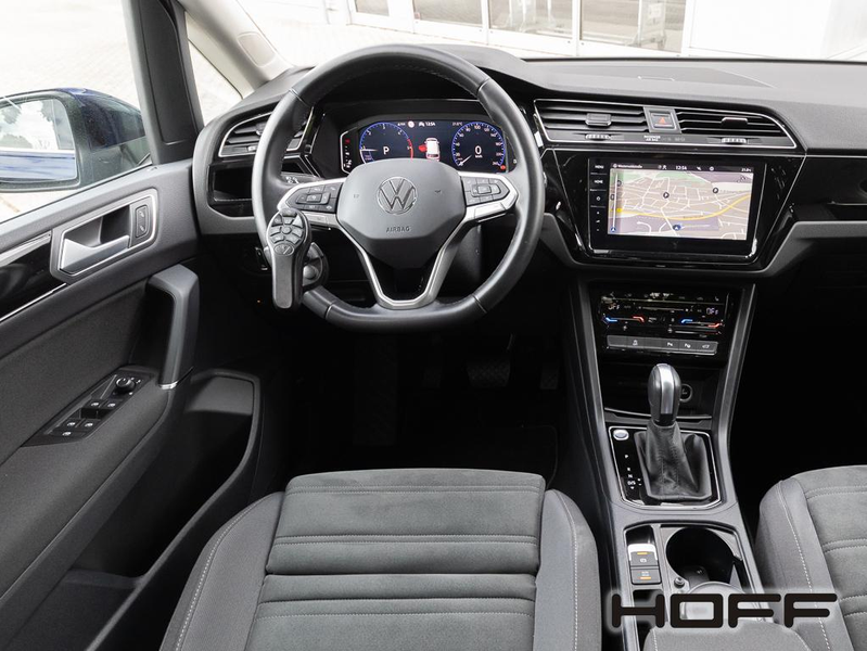 Volkswagen Touran 2.0 TDI DSG Highline Standheizung Panorama AHK Ans — photo 6