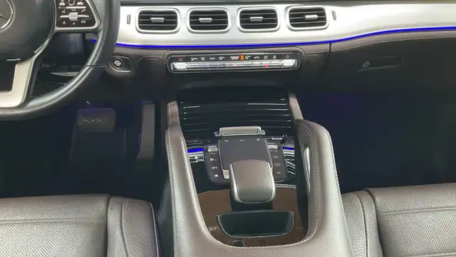 Mercedes-Benz Gle view 10