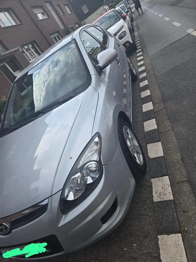 Hyundai i30 i30 1.4 Edition Plus Argintiu - 1