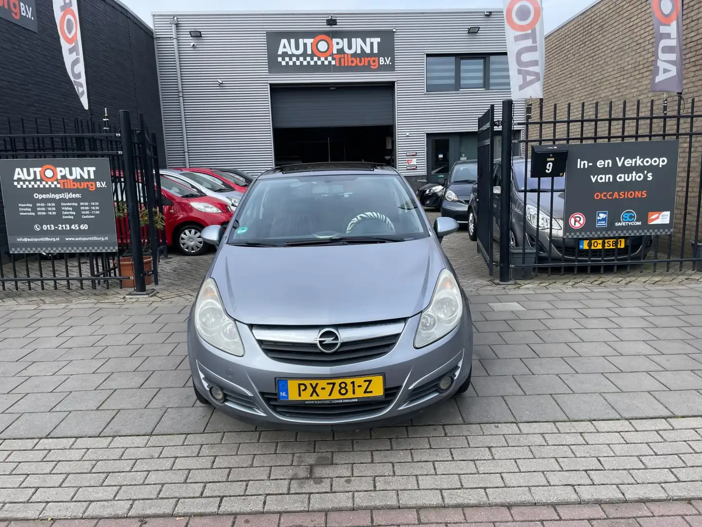 Opel Corsa 1.4-16V Enjoy 1e Eig! Panoramadak Airco NAP APK Grau - 2