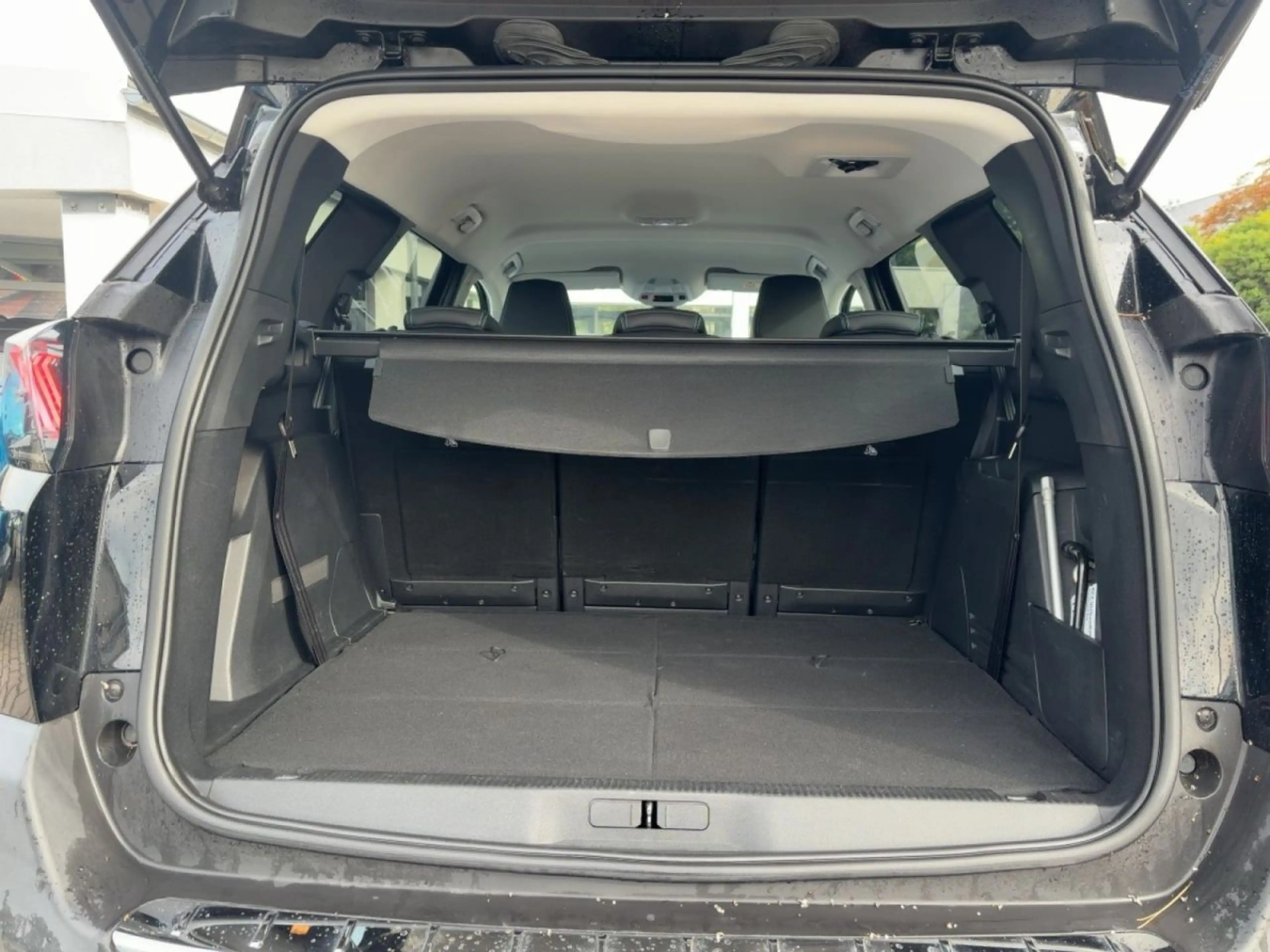 Peugeot 5008 Allure Pack BHDi 130 EAT8 — photo 7