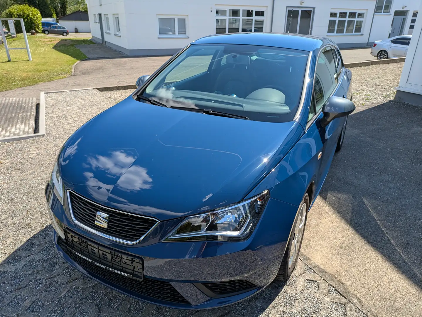 SEAT Ibiza Connect / Klima / nur 25.000km Blue - 1