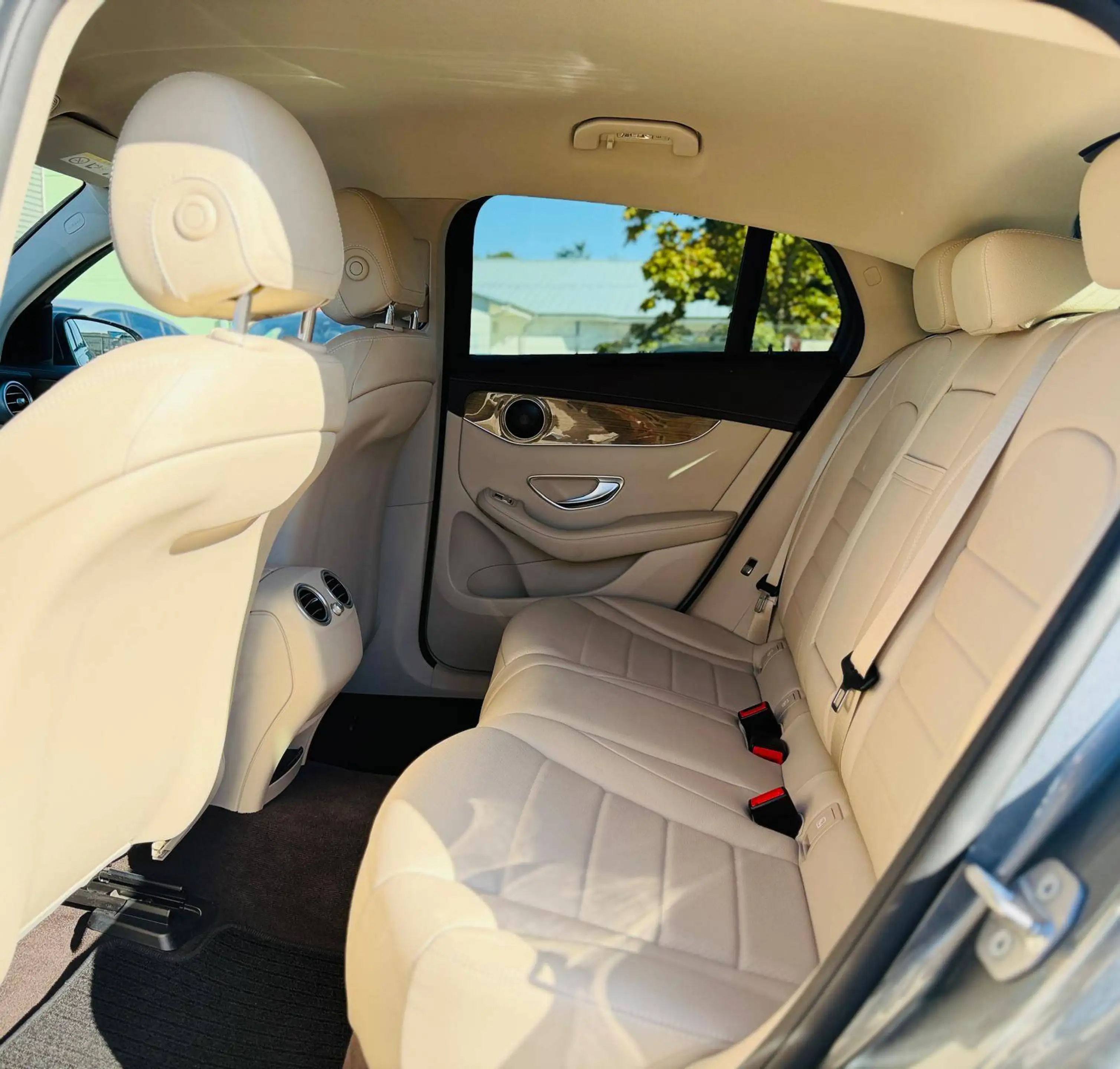 Mercedes-Benz GLC 250 GLC 250 4Matic Garantie Finanzierung möglich — photo 6