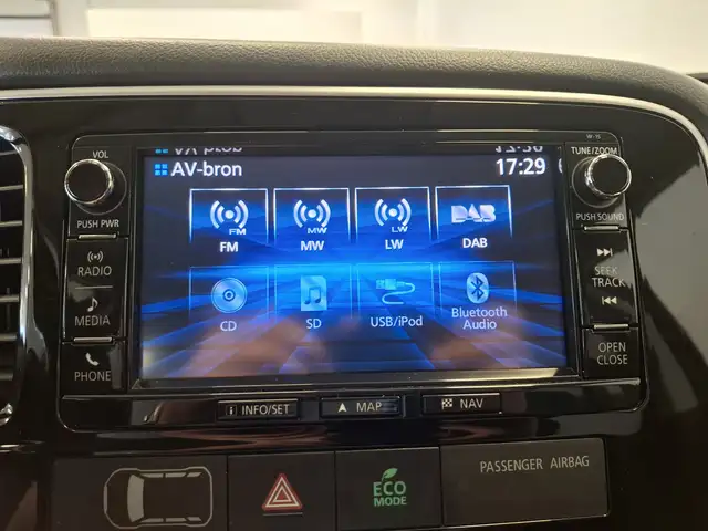 Mitsubishi Outlander view 21
