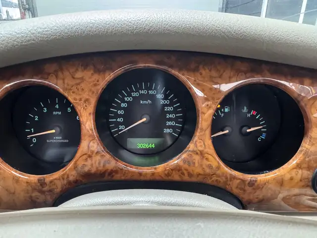 Daimler Super V8 view 14