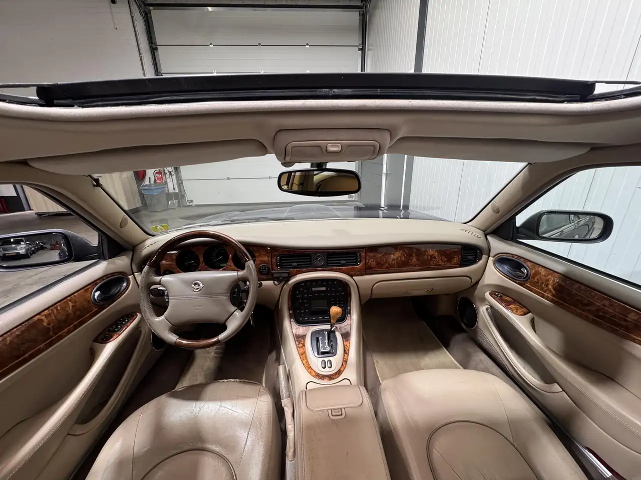 Daimler Super V8 4.0, foto 10