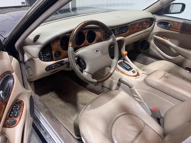 Daimler Super V8 view 9
