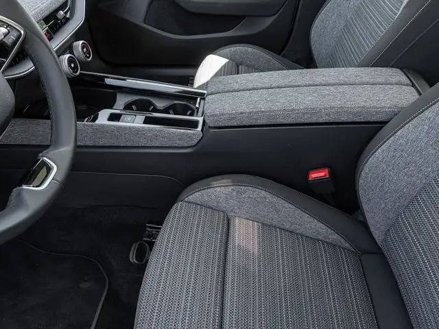 Skoda Superb view 16
