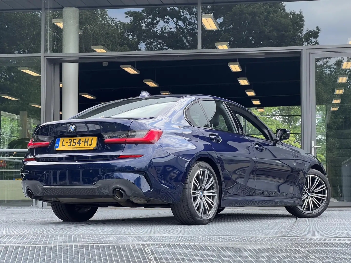 BMW 318 3-serie 318i Business Edition | Cruise Control | N Blauw - 2