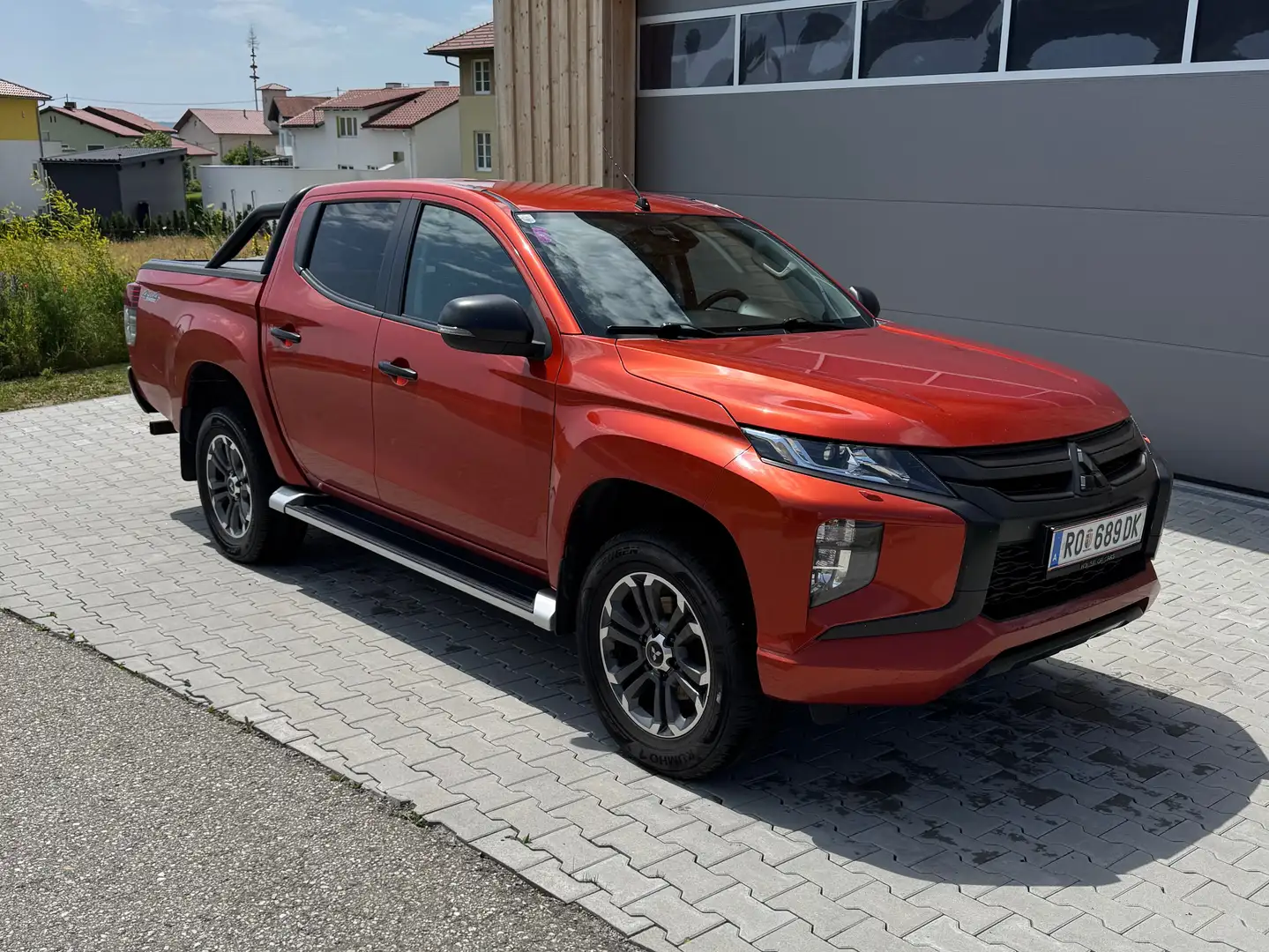 Mitsubishi L200 DK DI-D 2,2 4WD Orange - 1