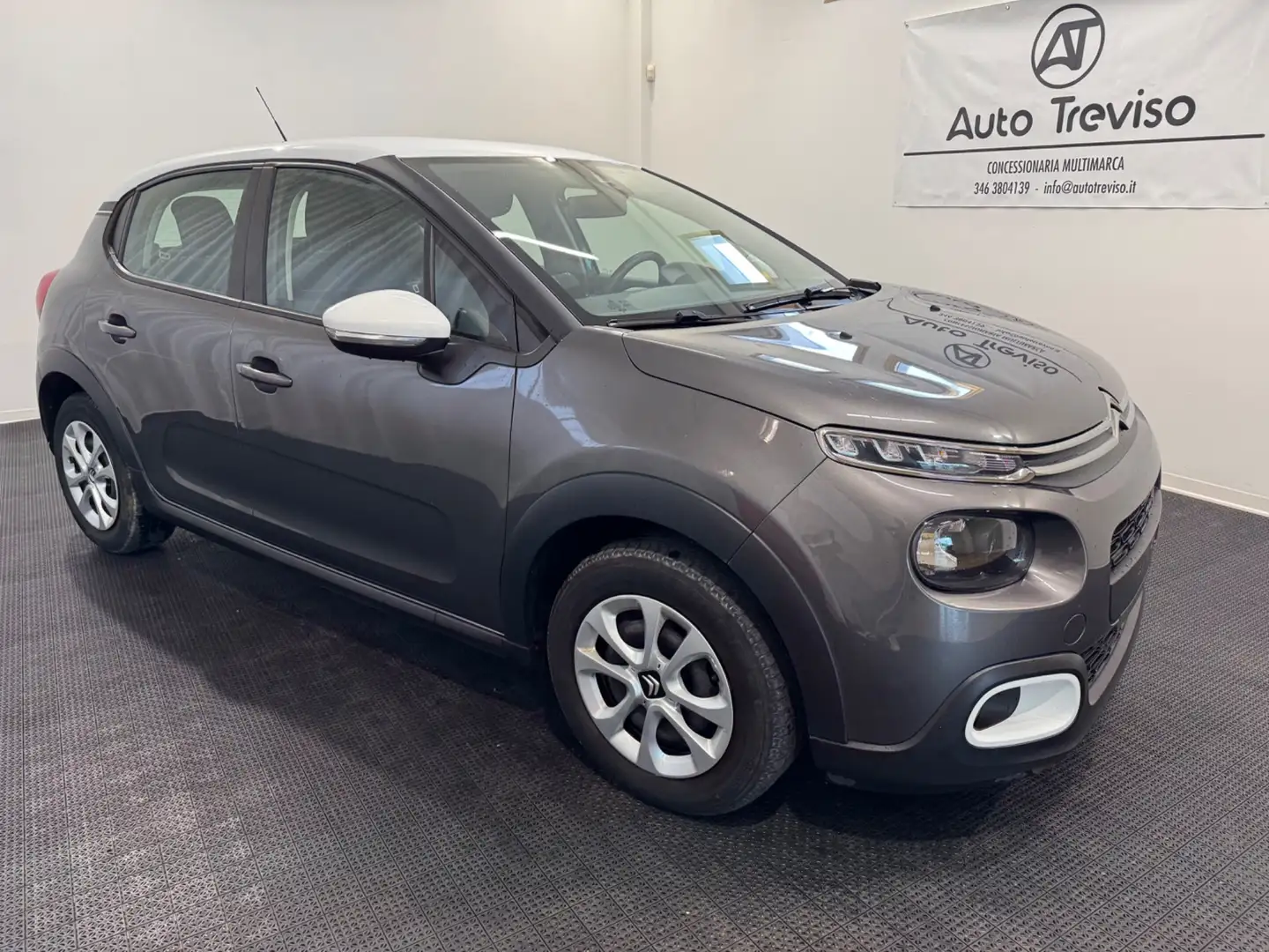 Citroen C3 PureTech 82 Feel Grigio - 2
