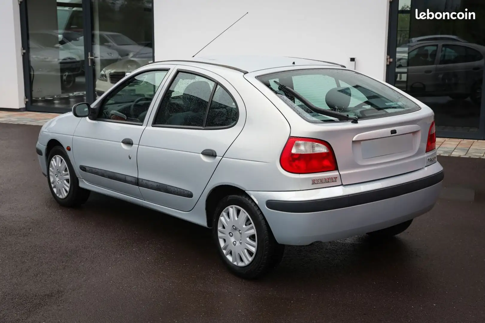 Renault Megane Mégane I Phase 2 1.6i 16V 107ch Gris - 2