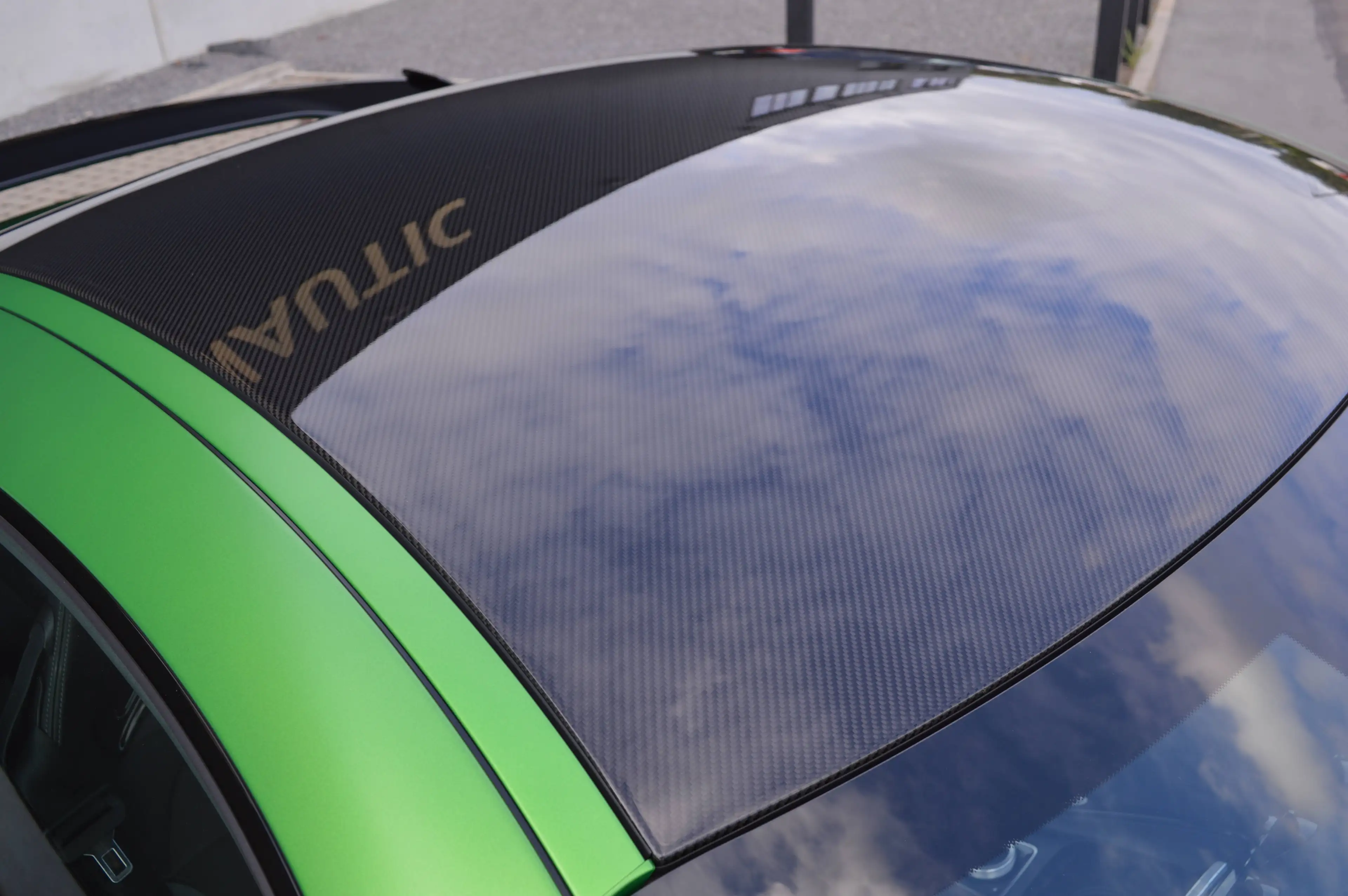 Mercedes-Benz AMG GT R 4.0 V8 BiTurbo - 6.000 km - Carbon roof - Ceramic brakes — photo 10