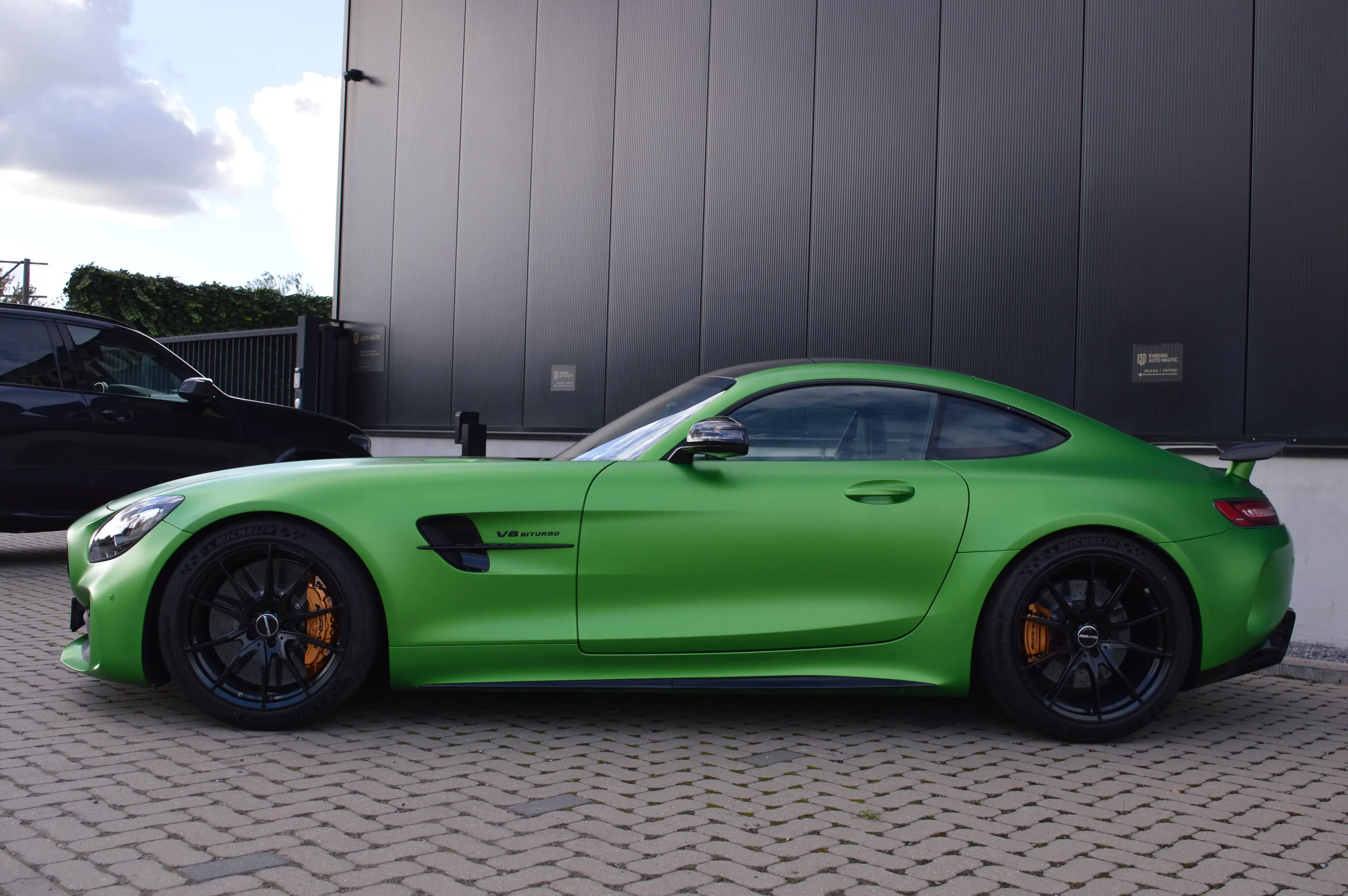Mercedes-Benz AMG GT R 4.0 V8 BiTurbo - 6.000 km - Carbon roof - Ceramic brakes — photo 3