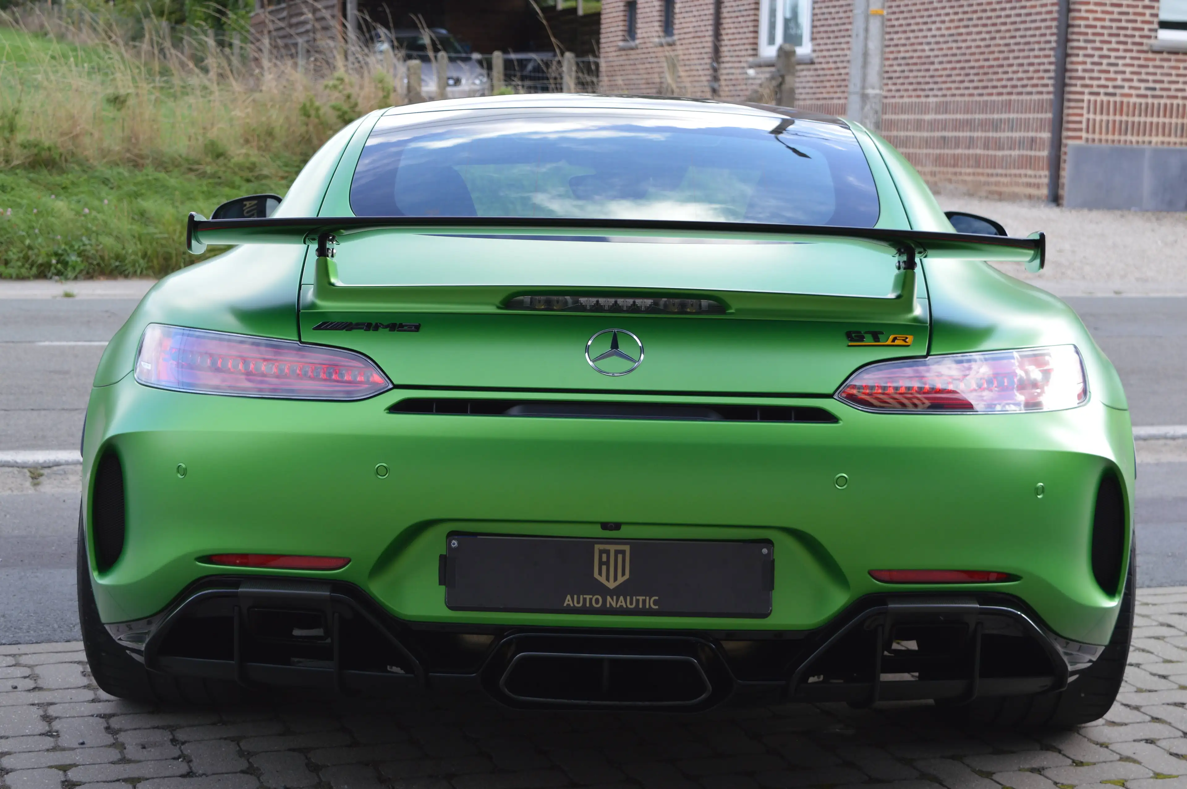 Mercedes-Benz AMG GT R 4.0 V8 BiTurbo - 6.000 km - Carbon roof - Ceramic brakes — photo 5