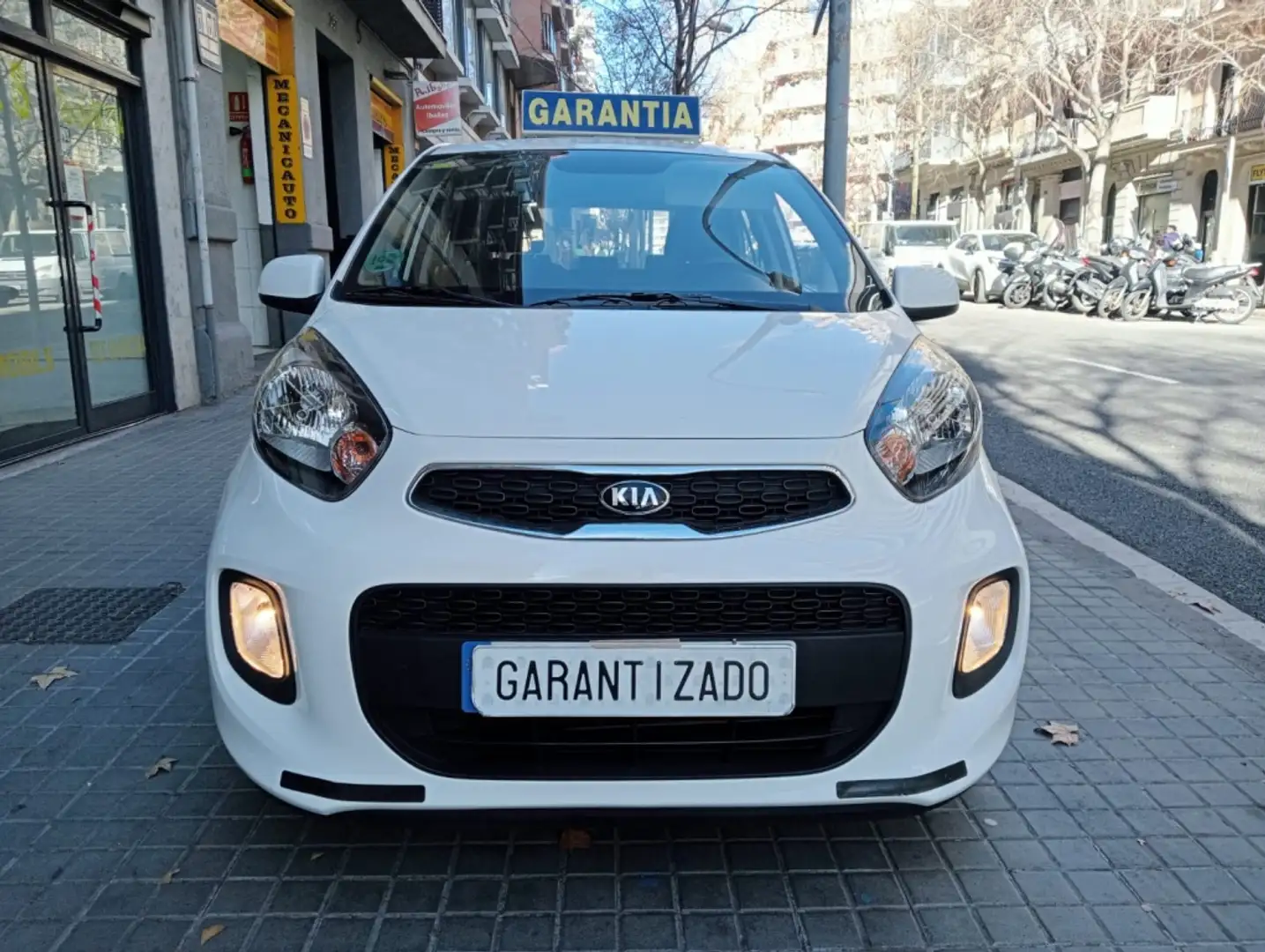 Kia Picanto 1.0 Concept Bianco - 2
