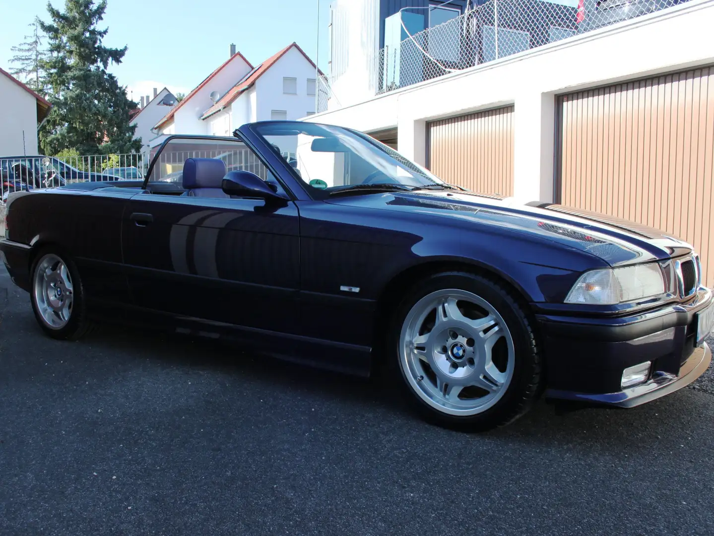 BMW M3 M3 Cabrio SMG Violett - 1
