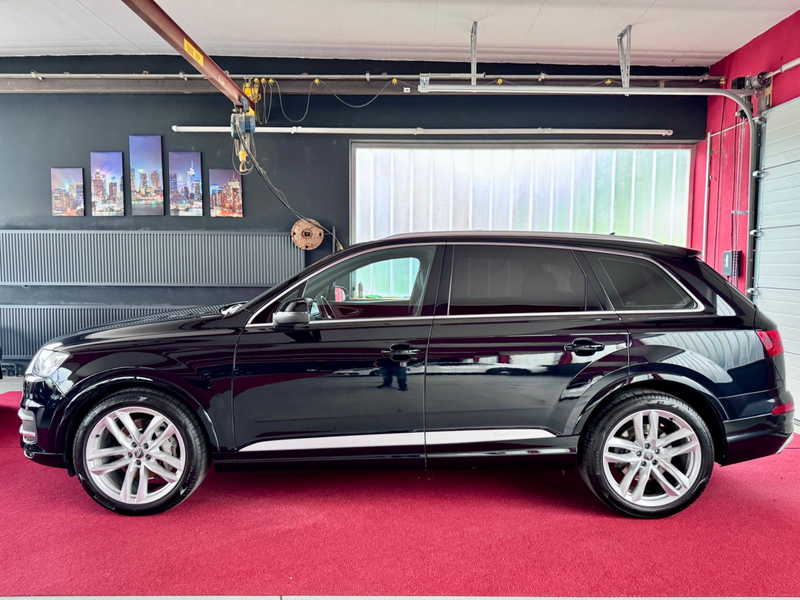 Audi Q7 3.0TDI 3x S Line Pano Virtual 7 Sitze Luft 21 — photo 10