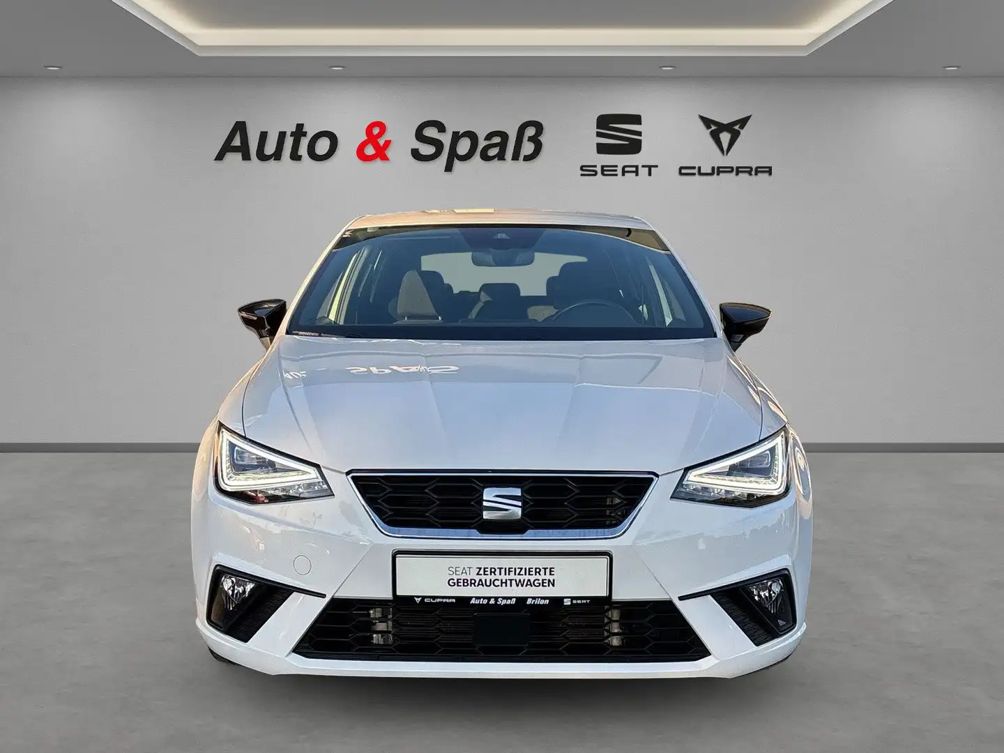 SEAT Ibiza FR Weiß - 2