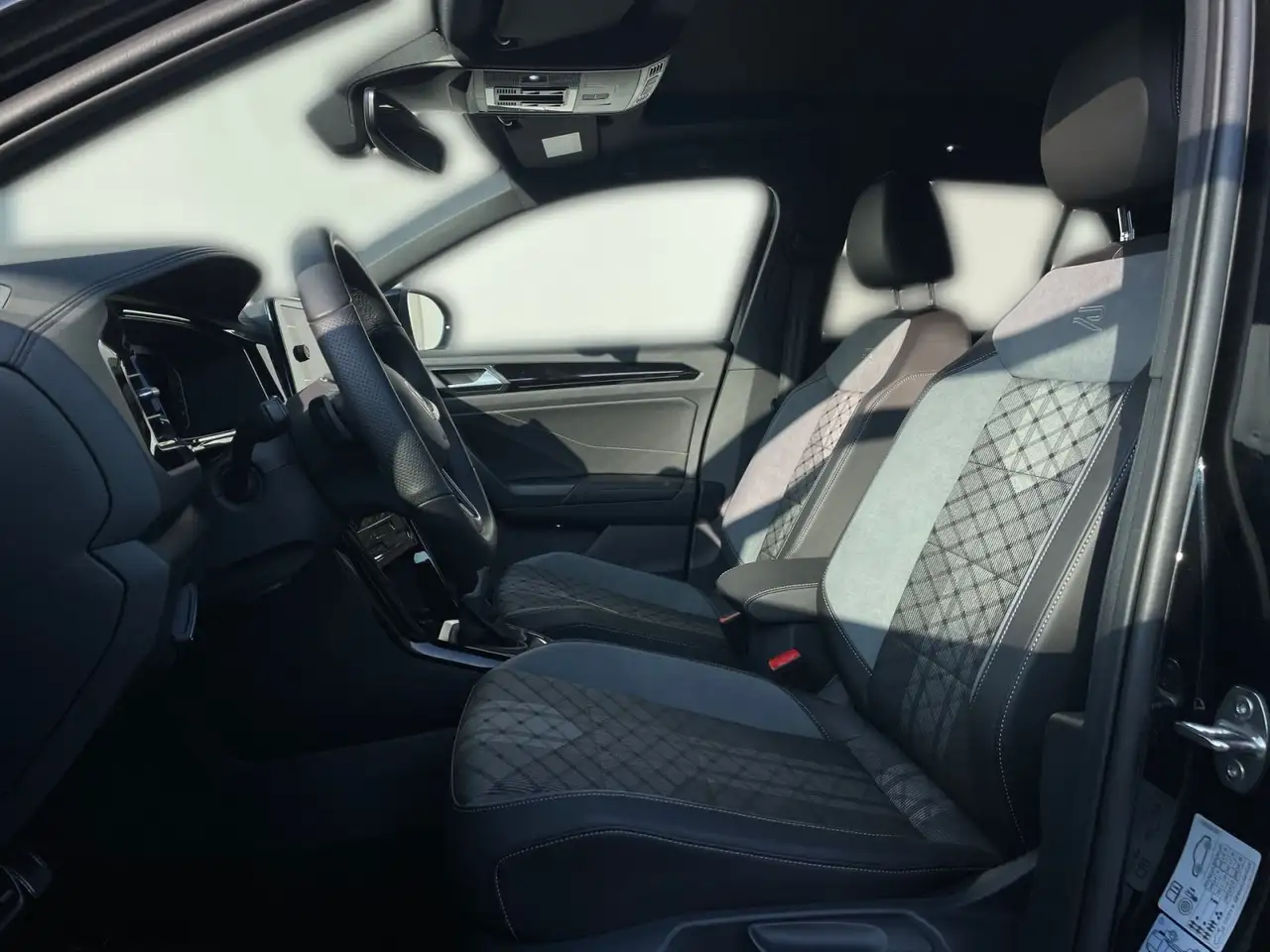 Volkswagen T-Roc, фото 7