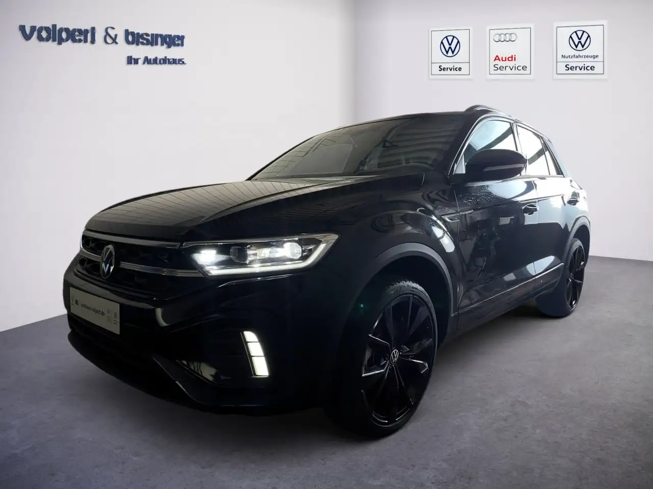 Volkswagen T-Roc, фото 1
