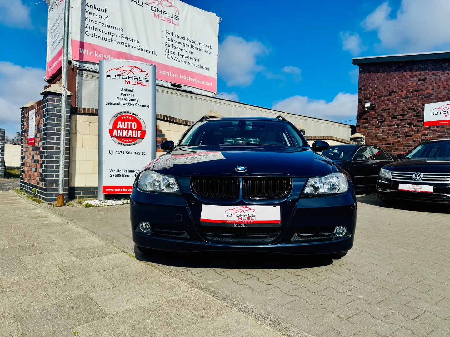 BMW 318 318i 129 PS * Automatik * Leder * Panorama * Mavi - 2