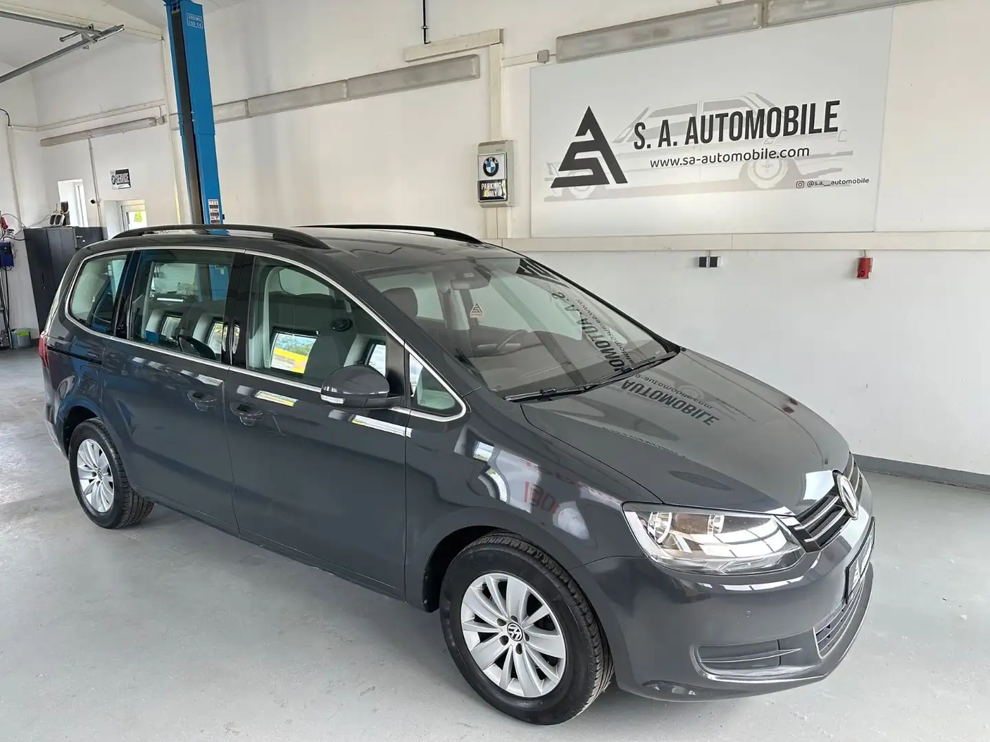Volkswagen Sharan Comfortline BMT*ACC*Garantie* Grijs - 2