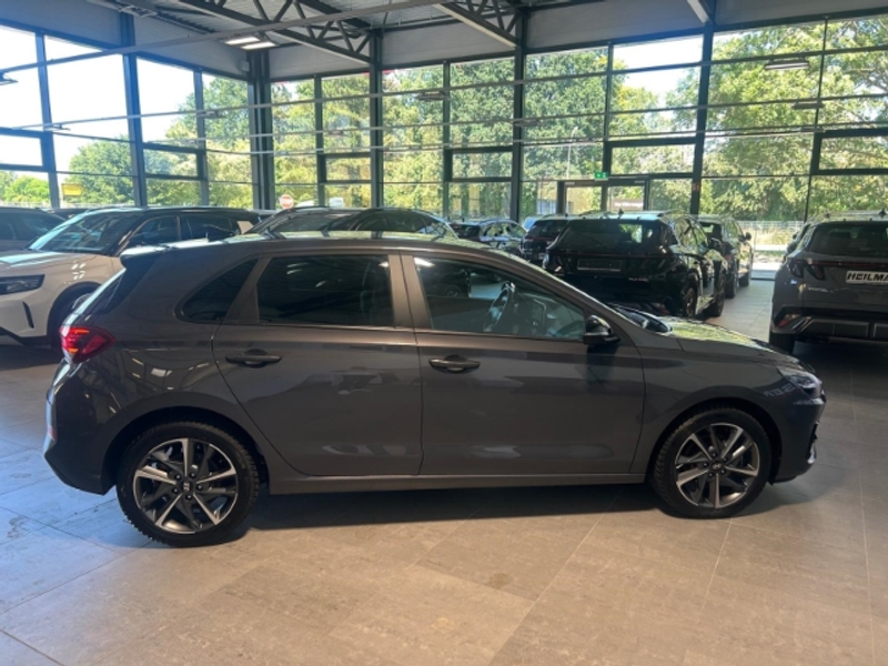 Hyundai i30 Advantage 48V 1,5 Automatik/Navi/Lenkrad/Sitzheizu — photo 15