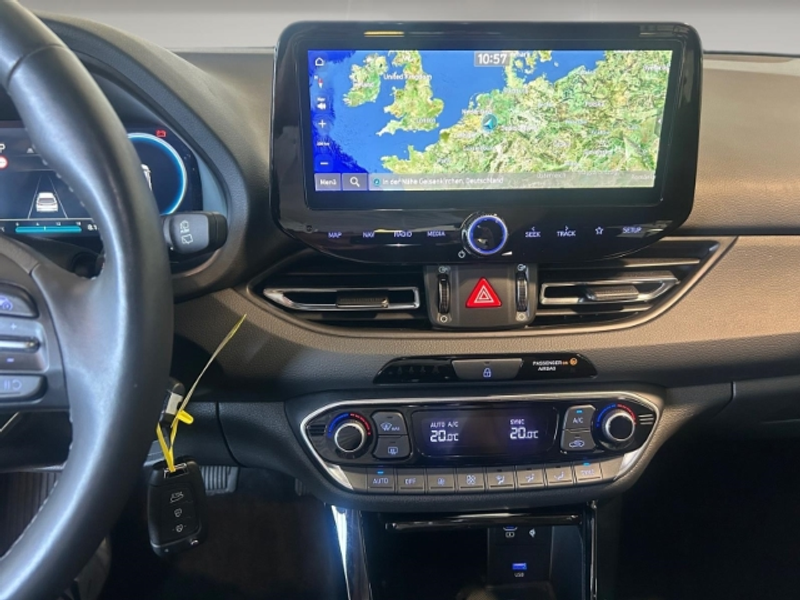 Hyundai i30 Advantage 48V 1,5 Automatik/Navi/Lenkrad/Sitzheizu — photo 9