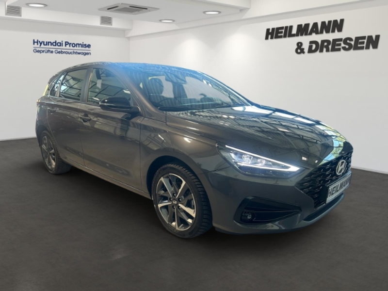 Hyundai i30 Advantage 48V 1,5 Automatik/Navi/Lenkrad/Sitzheizu — photo 2