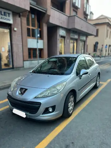 Peugeot 207 1.4