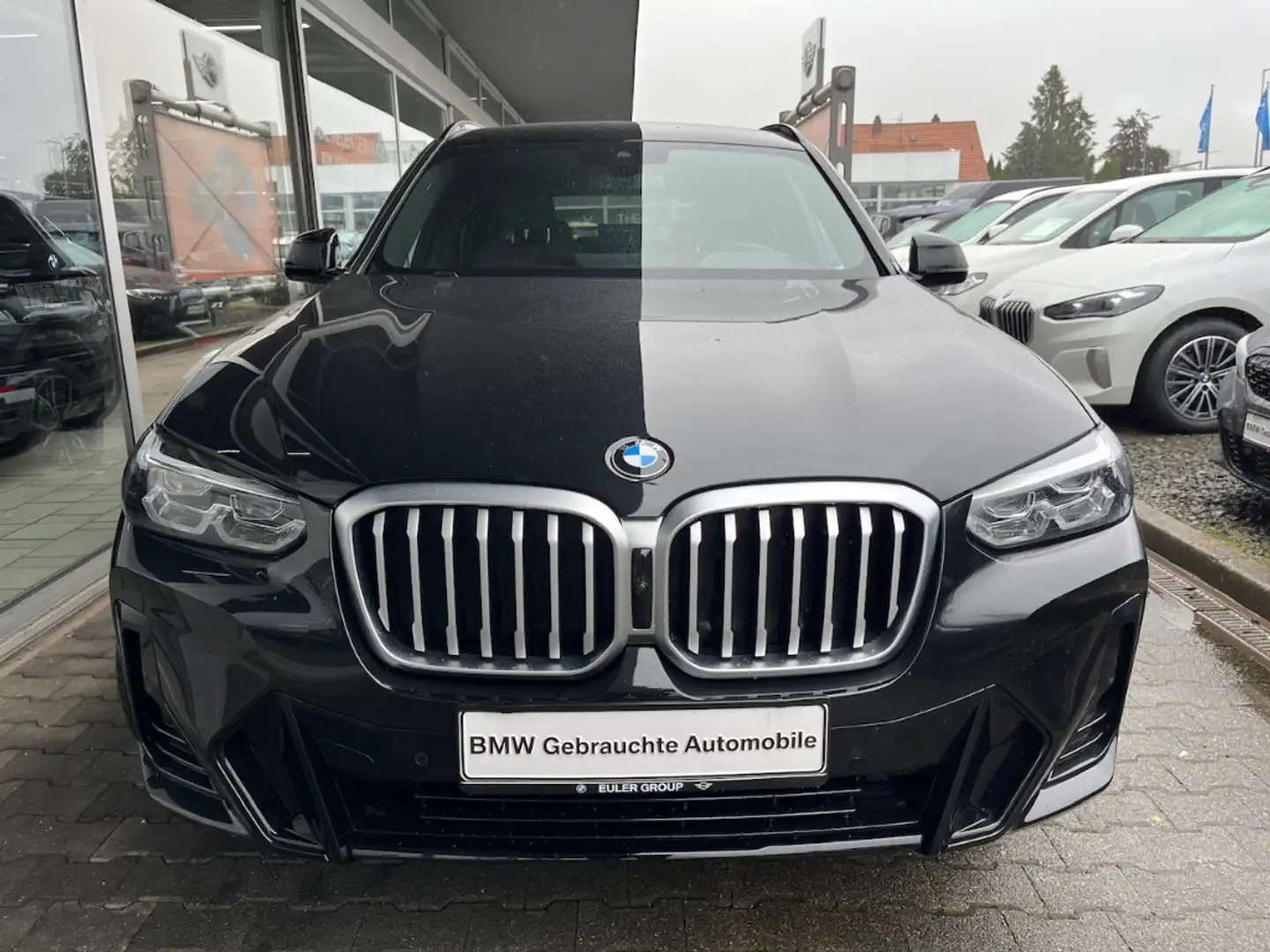 BMW X3 xDrive 20i A M Sport Navi 360 Grad LED 3-Z-Klimaau Schwarz - 2