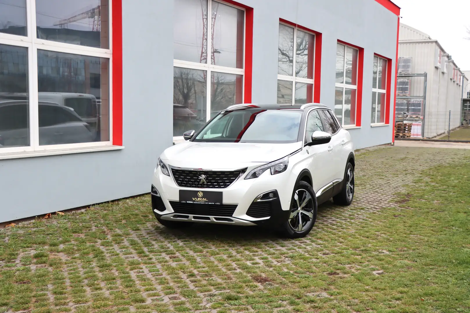 Peugeot 3008 1.5 Blue-HDi Crossway Aut|360°KAMERA| AHK | LED Weiß - 1