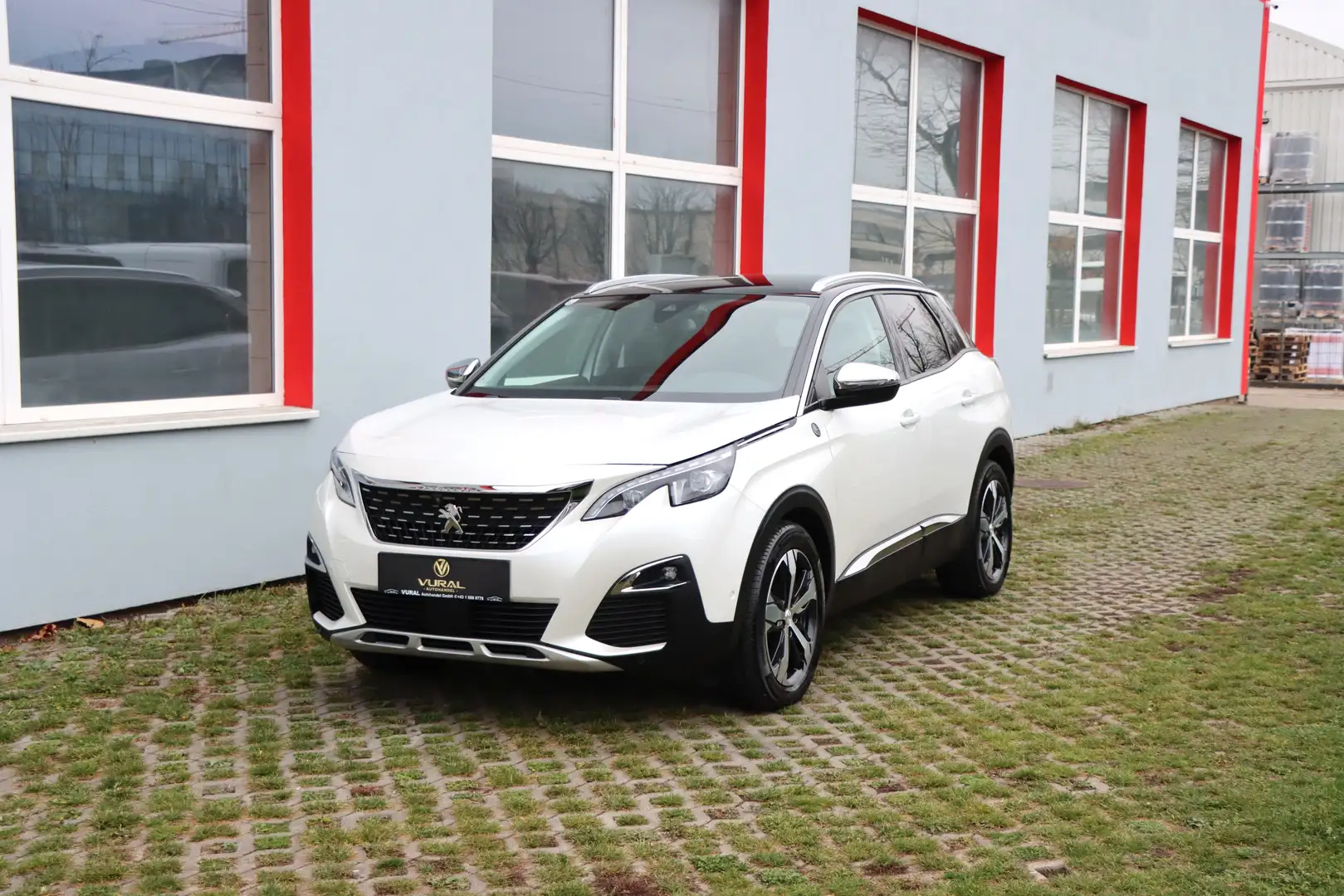Peugeot 3008 1.5 Blue-HDi Crossway Aut|360°KAMERA| AHK | LED Weiß - 2